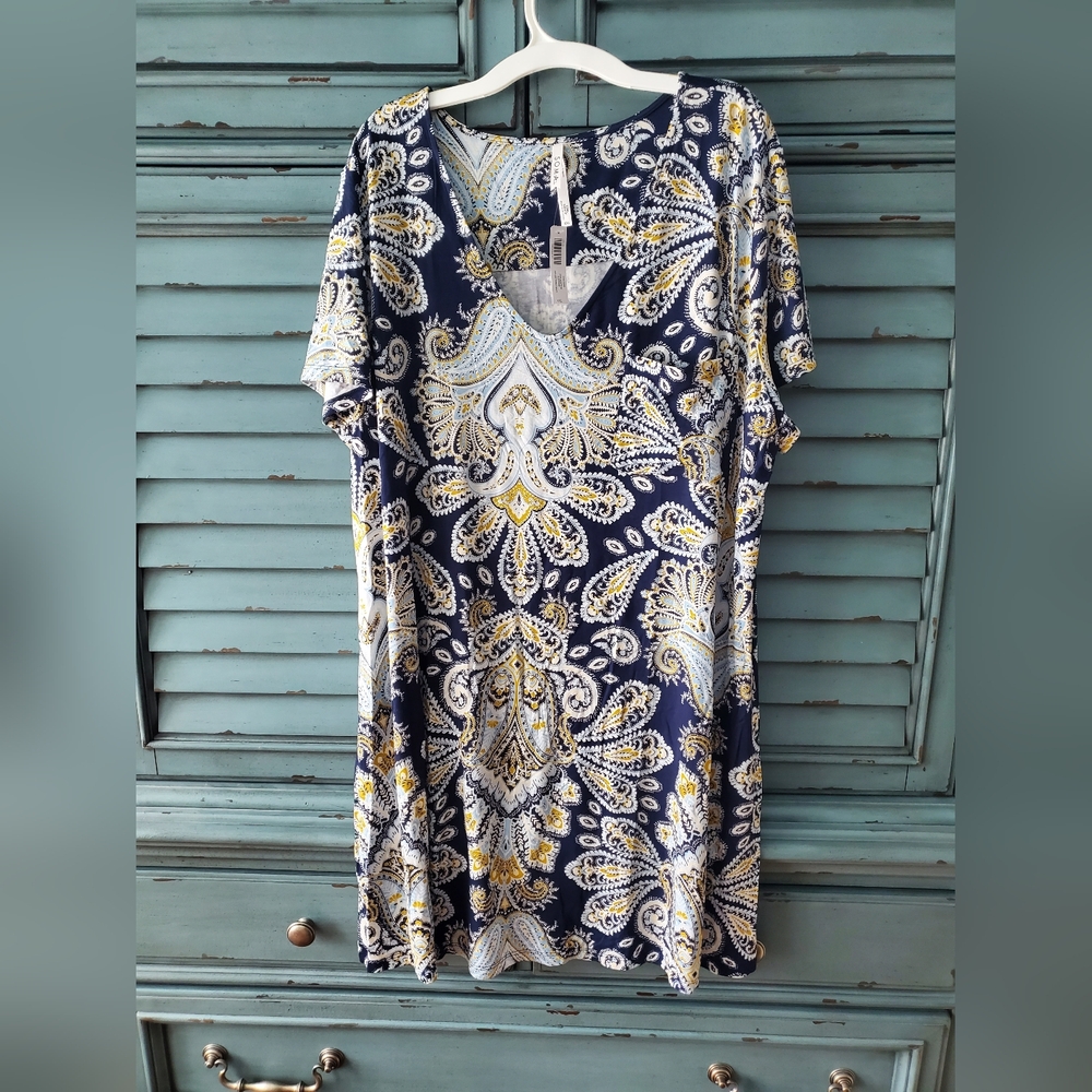 Soma Paisley Print in Navy and Yellow